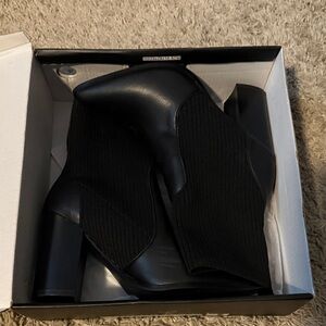 Windsor Black Booties